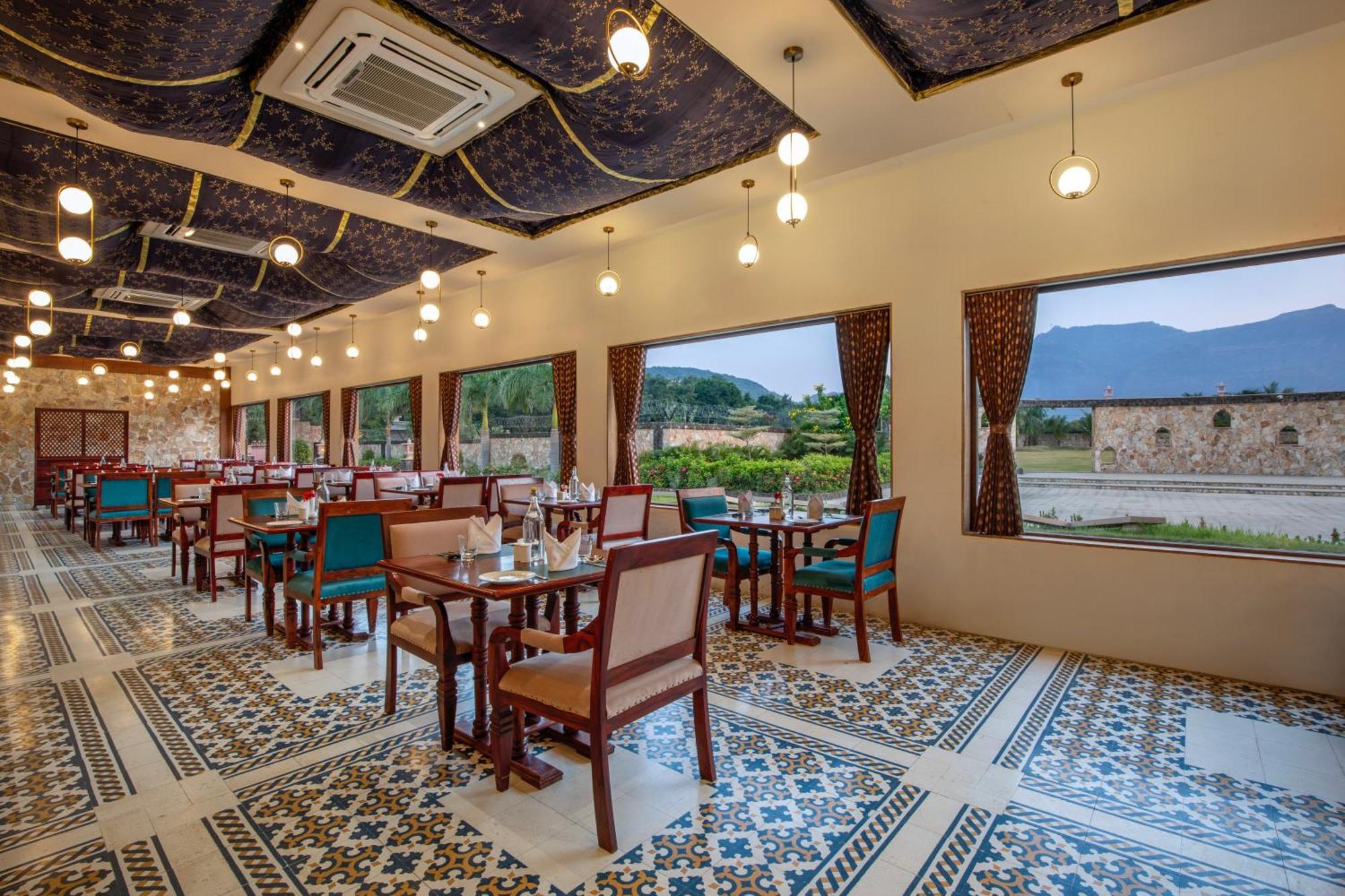 Vikrama Heritage Resort Pavagadh Halol Ngoại thất bức ảnh